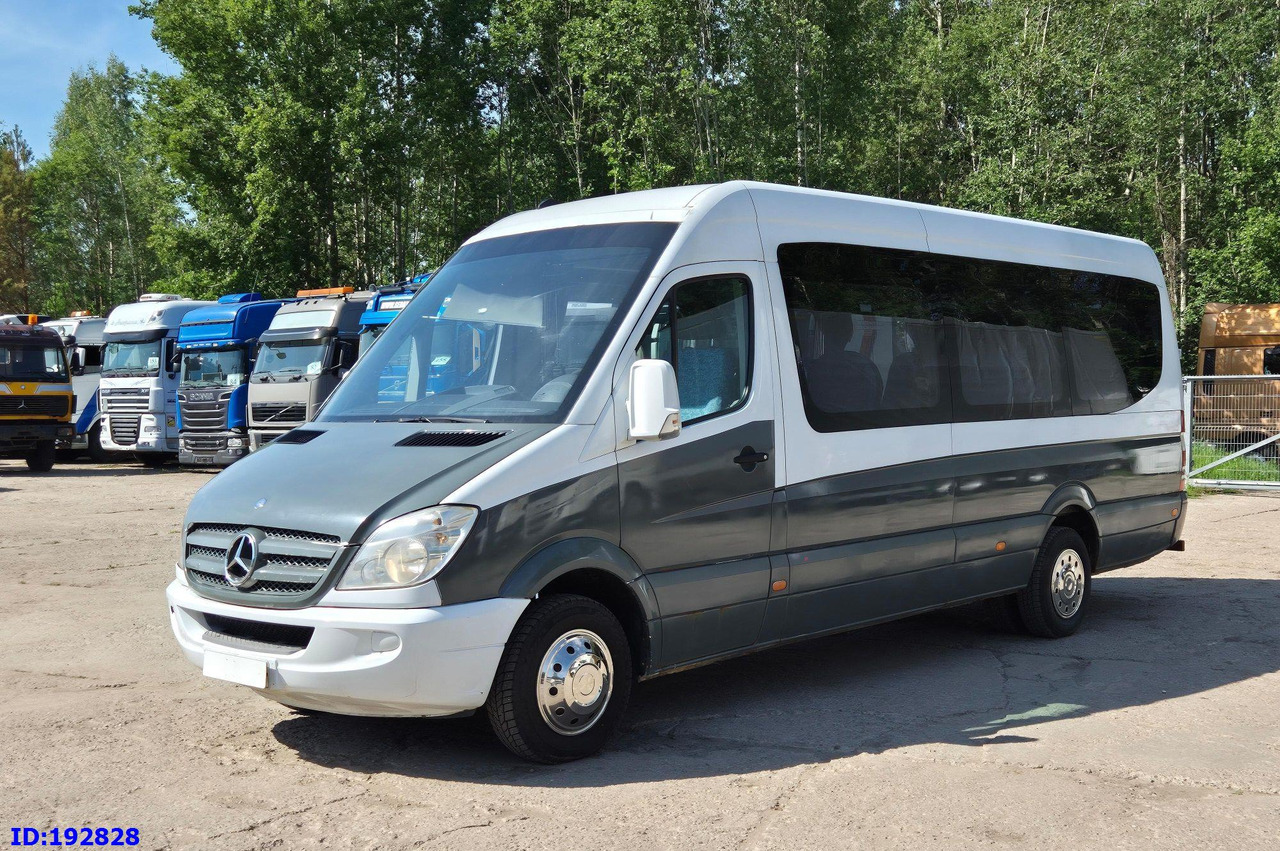 MERCEDES-BENZ Sprinter 519 - 17 place - Euro5 - Туристический автобус: фото 1 MERCEDES-BENZ Sprinter 519 - 17 place - Euro5 - Туристический автобус: фото 1