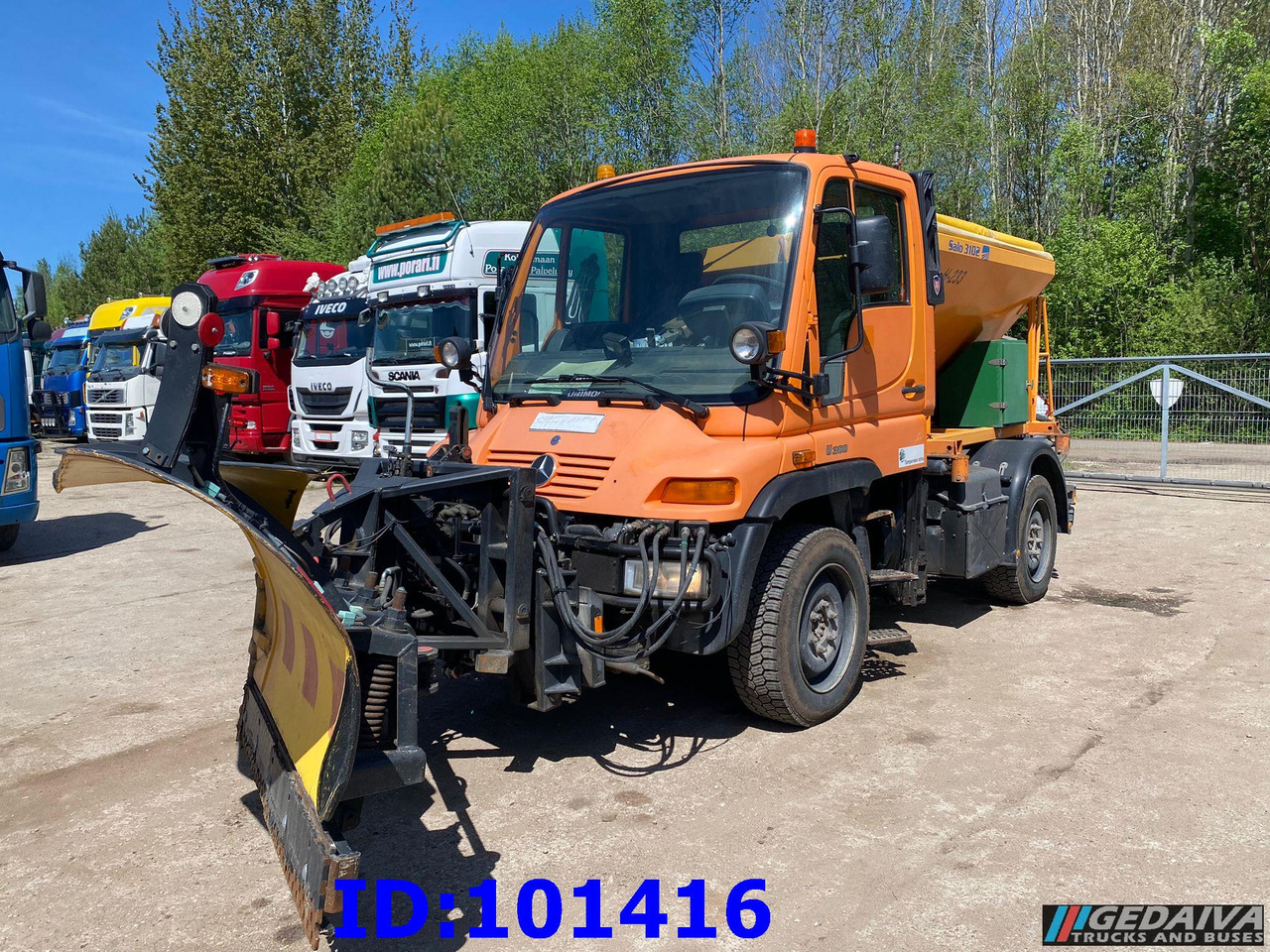 MERCEDES-BENZ Unimog U300 4X4 - Снегоуборочная машина: фото 1 MERCEDES-BENZ Unimog U300 4X4 - Снегоуборочная машина: фото 1