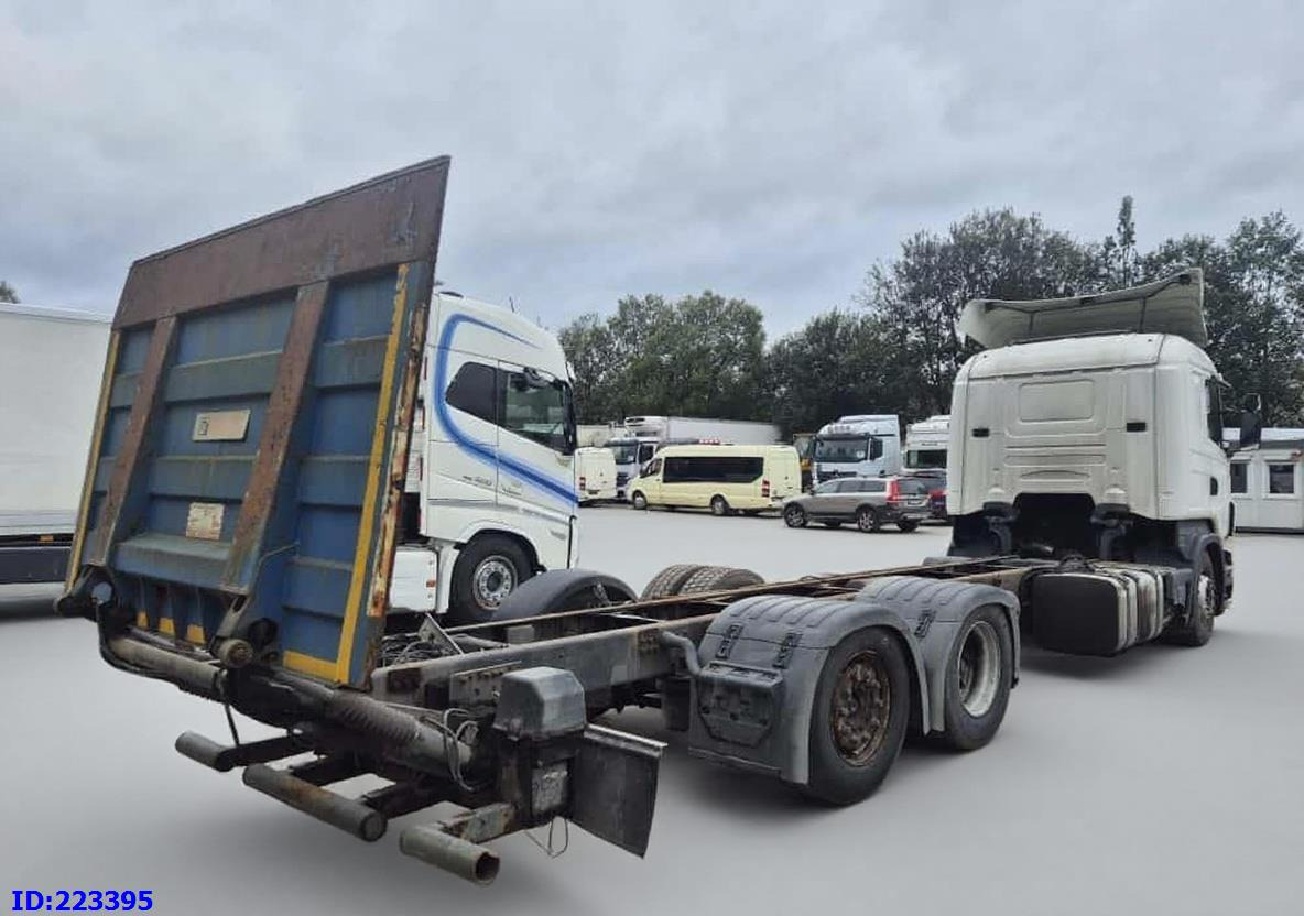 SCANIA R440 6X2 Steering axle (Engine defect) - Грузовик-шасси: фото 5 SCANIA R440 6X2 Steering axle (Engine defect) - Грузовик-шасси: фото 5