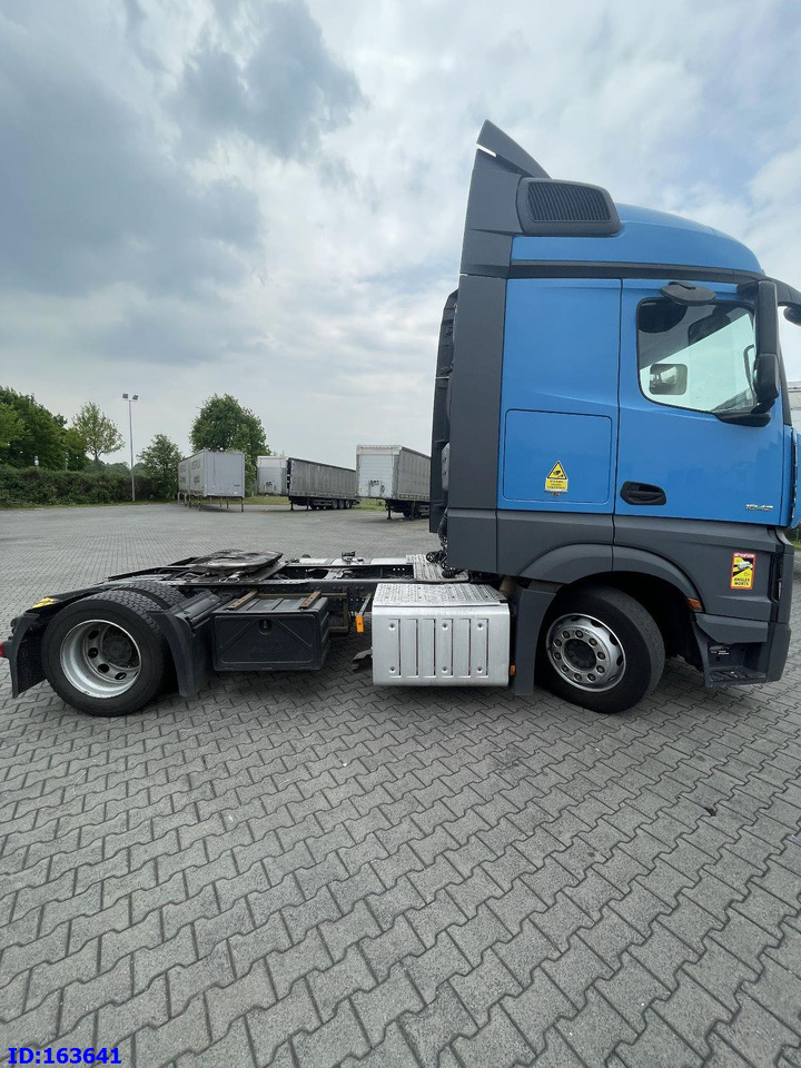 MERCEDES-BENZ Actros 1842 - Mega- Euro6 - Тягач: фото 4 MERCEDES-BENZ Actros 1842 - Mega- Euro6 - Тягач: фото 4
