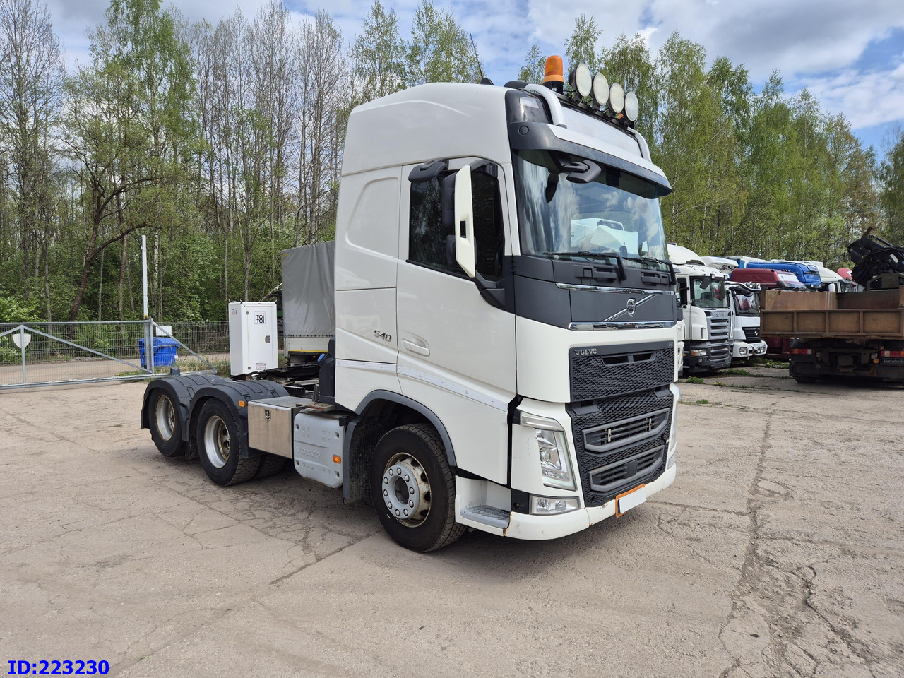 VOLVO FH13 540HP 6x2 (10 tyre) - Тягач: фото 4 VOLVO FH13 540HP 6x2 (10 tyre) - Тягач: фото 4