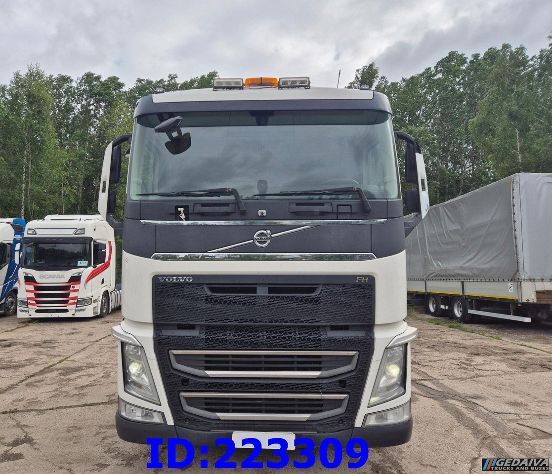 VOLVO FH13 540HP 8x2 Hook lift (2axles steering - 2 axles lifting) - Крюковой мультилифт: фото 2 VOLVO FH13 540HP 8x2 Hook lift (2axles steering - 2 axles lifting) - Крюковой мультилифт: фото 2