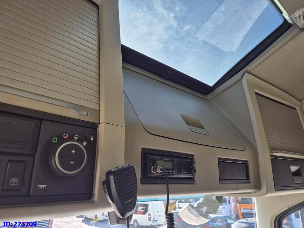 Грузовик-шасси VOLVO FH16 750HP 8x4 Steering axle: фото 20