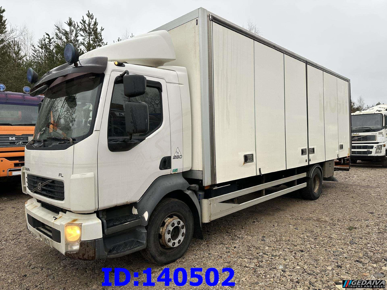 VOLVO FL 280 4x2 Manual Euro5 - Грузовик с закрытым кузовом: фото 1 VOLVO FL 280 4x2 Manual Euro5 - Грузовик с закрытым кузовом: фото 1