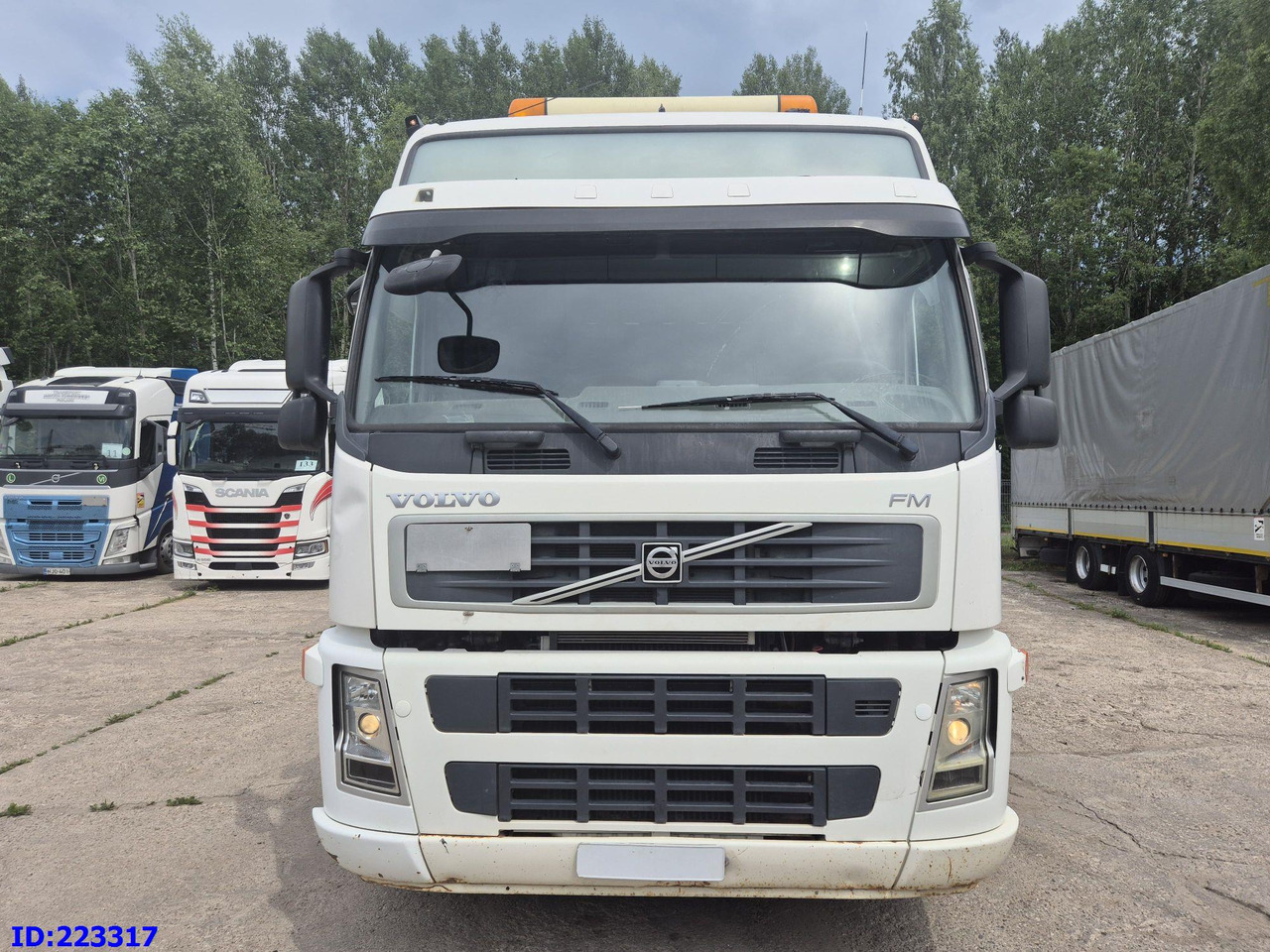 VOLVO FM13 480HP 8x4 (Big axle) - Самосвал: фото 2 VOLVO FM13 480HP 8x4 (Big axle) - Самосвал: фото 2