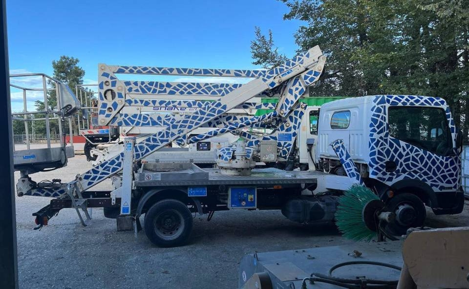 CTE Z 19 - Грузовик с подъемником: фото 1 CTE Z 19 - Грузовик с подъемником: фото 1