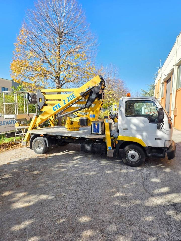 CTE ZED 20 - Грузовик с подъемником: фото 1 CTE ZED 20 - Грузовик с подъемником: фото 1