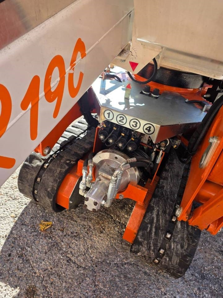 Подъёмник EasyLift R 190: фото 13 Подъёмник EasyLift R 190: фото 13