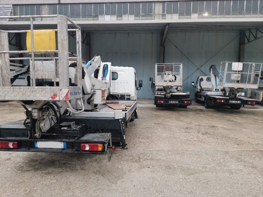 Multitel MX 200 - Грузовик с подъемником: фото 3 Multitel MX 200 - Грузовик с подъемником: фото 3