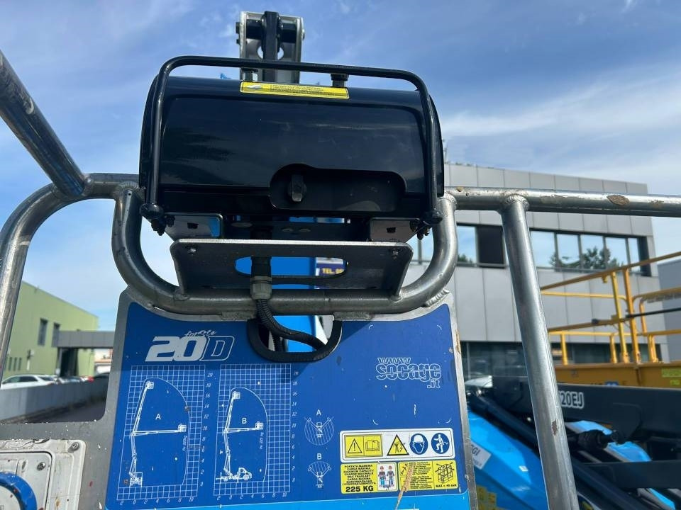 Socage 20D - Грузовик с подъемником: фото 5 Socage 20D - Грузовик с подъемником: фото 5