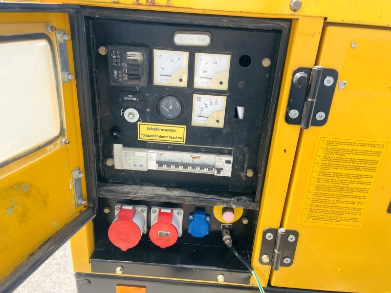 Atlas Copco QAS18YDS (3839) - Электрогенератор: фото 5 Atlas Copco QAS18YDS (3839) - Электрогенератор: фото 5