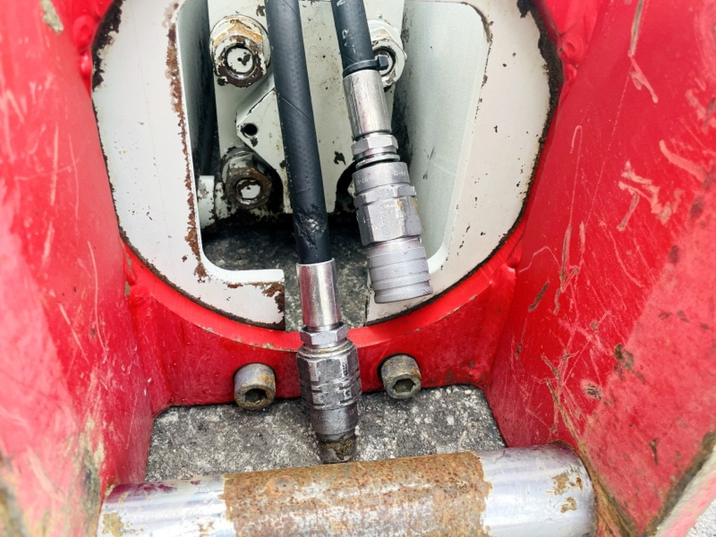 Huppi 302 (4092) - Гидромолот: фото 4 Huppi 302 (4092) - Гидромолот: фото 4