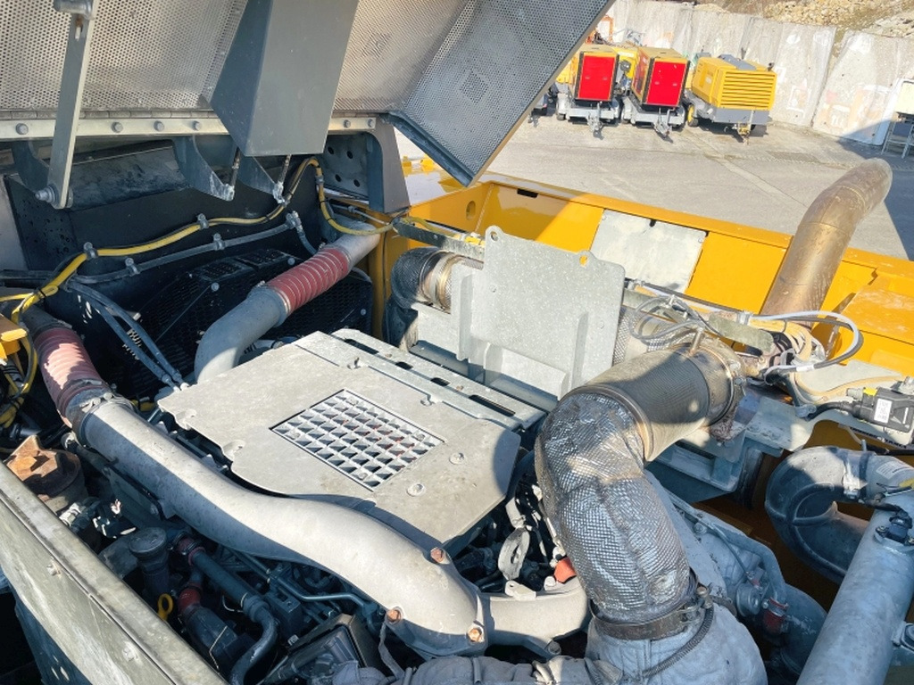 Гусеничный экскаватор Liebherr R976 HD (3946): фото 13 Гусеничный экскаватор Liebherr R976 HD (3946): фото 13