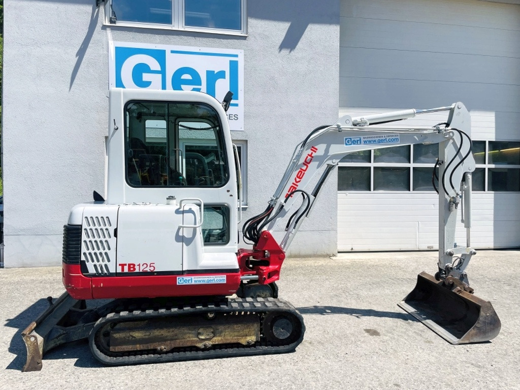 Takeuchi TB125 (4004) - Мини-экскаватор: фото 2 Takeuchi TB125 (4004) - Мини-экскаватор: фото 2