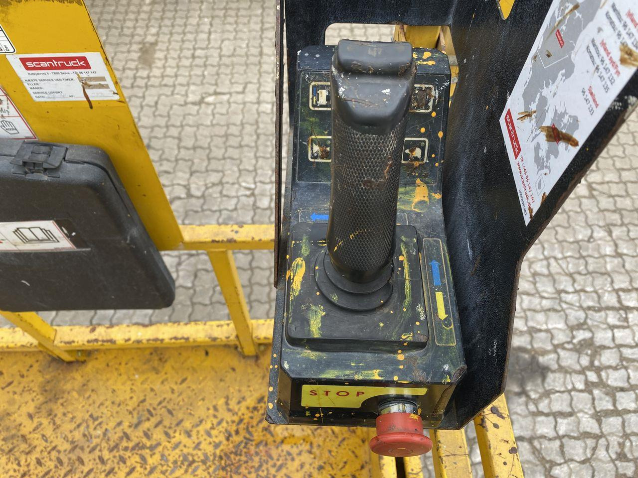 GMG 4046-ED 2.0 - Ножничный подъемник: фото 3 GMG 4046-ED 2.0 - Ножничный подъемник: фото 3