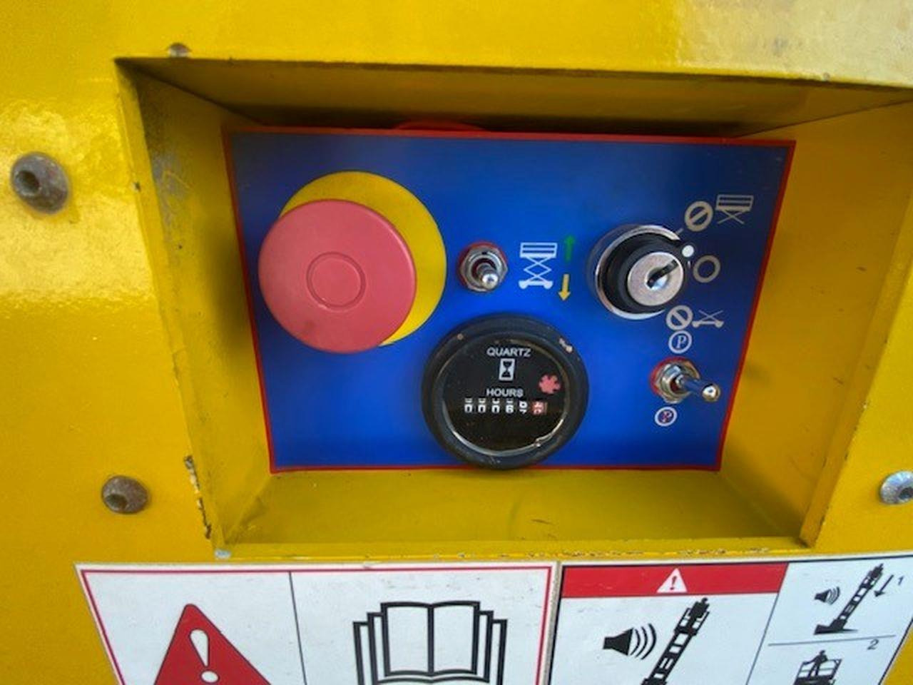 GMG 4646-ED 2.0 - Ножничный подъемник: фото 5 GMG 4646-ED 2.0 - Ножничный подъемник: фото 5