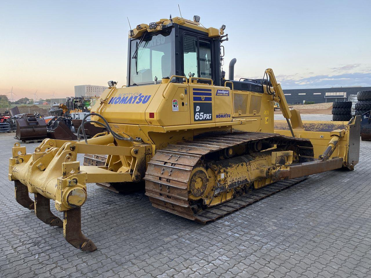 Komatsu D65PXI-18EO - Бульдозер: фото 4 Komatsu D65PXI-18EO - Бульдозер: фото 4
