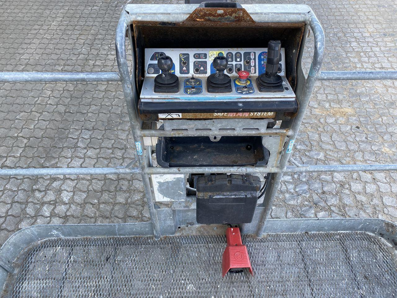 Manitou 200ATJ RC - Коленчатый подъемник: фото 3 Manitou 200ATJ RC - Коленчатый подъемник: фото 3