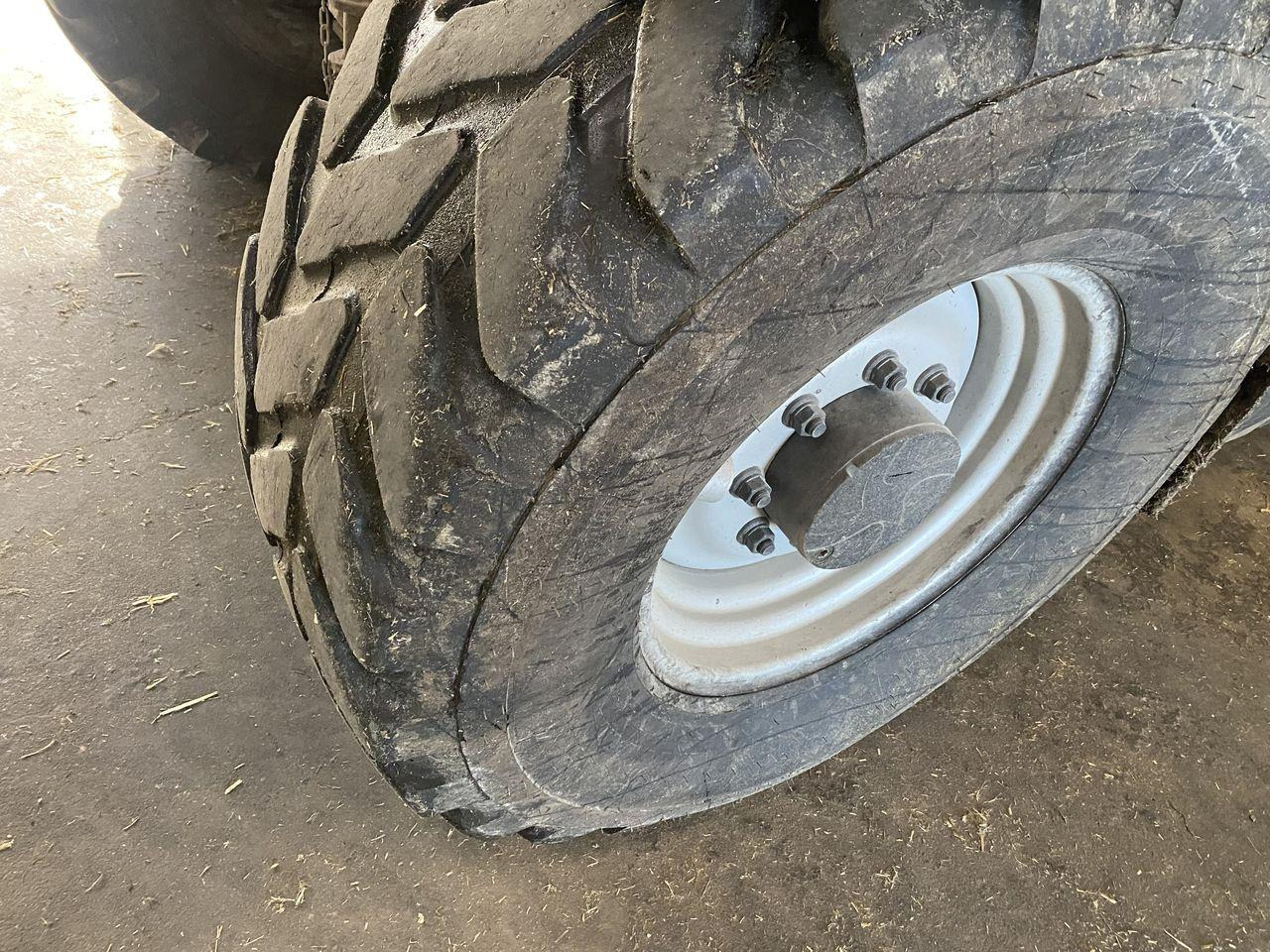 Manitou MLT1041-145PS+ L ELITE ST5 - Телескопический погрузчик: фото 5 Manitou MLT1041-145PS+ L ELITE ST5 - Телескопический погрузчик: фото 5