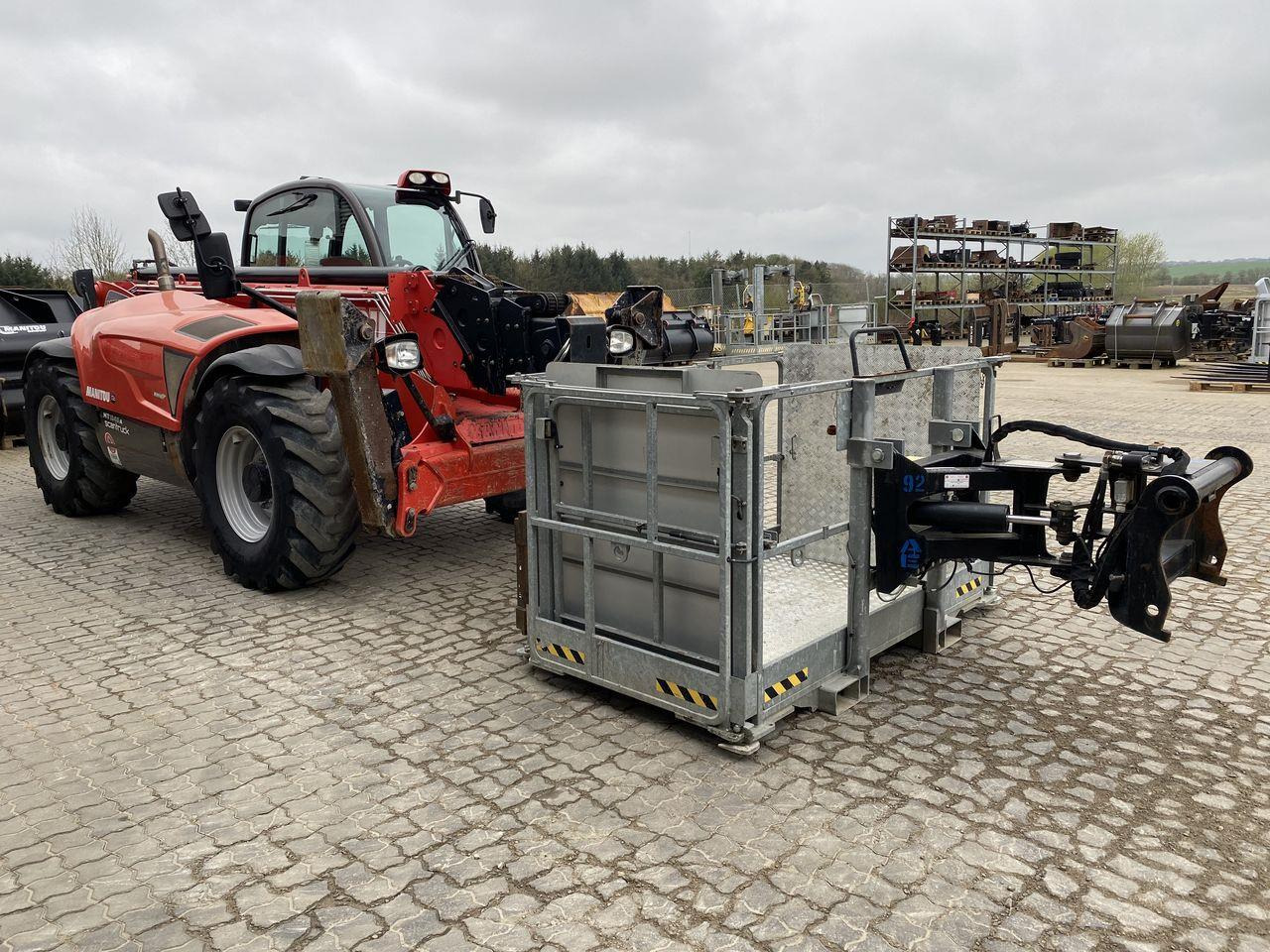 Manitou MT1840A ST3B - Телескопический погрузчик: фото 5 Manitou MT1840A ST3B - Телескопический погрузчик: фото 5