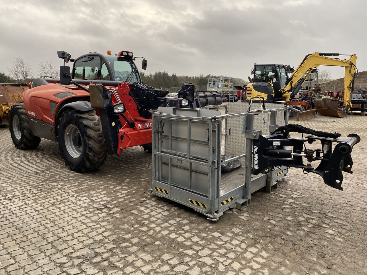 Manitou MT1840A ST4 - Телескопический погрузчик: фото 5 Manitou MT1840A ST4 - Телескопический погрузчик: фото 5