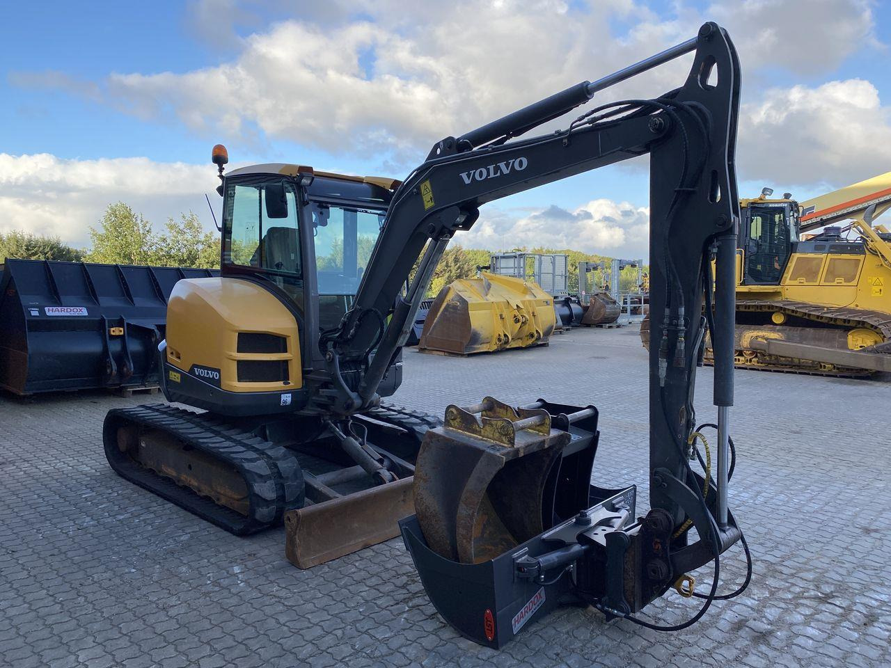 Volvo ECR50 - Мини-экскаватор: фото 5 Volvo ECR50 - Мини-экскаватор: фото 5
