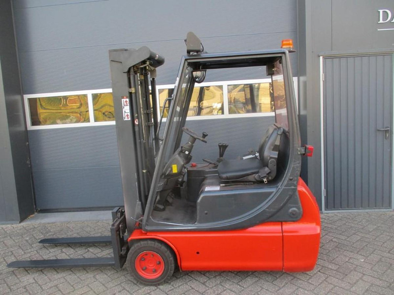 Linde E 16C - Электропогрузчик: фото 1 Linde E 16C - Электропогрузчик: фото 1
