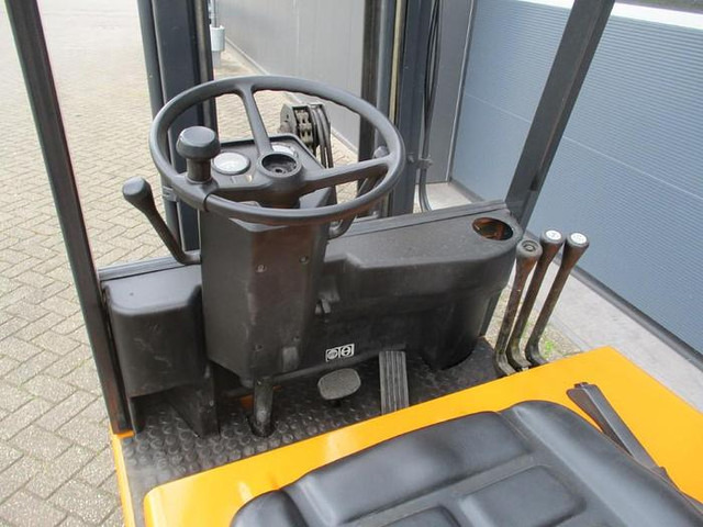 Still R 50-12 - Электропогрузчик: фото 5 Still R 50-12 - Электропогрузчик: фото 5