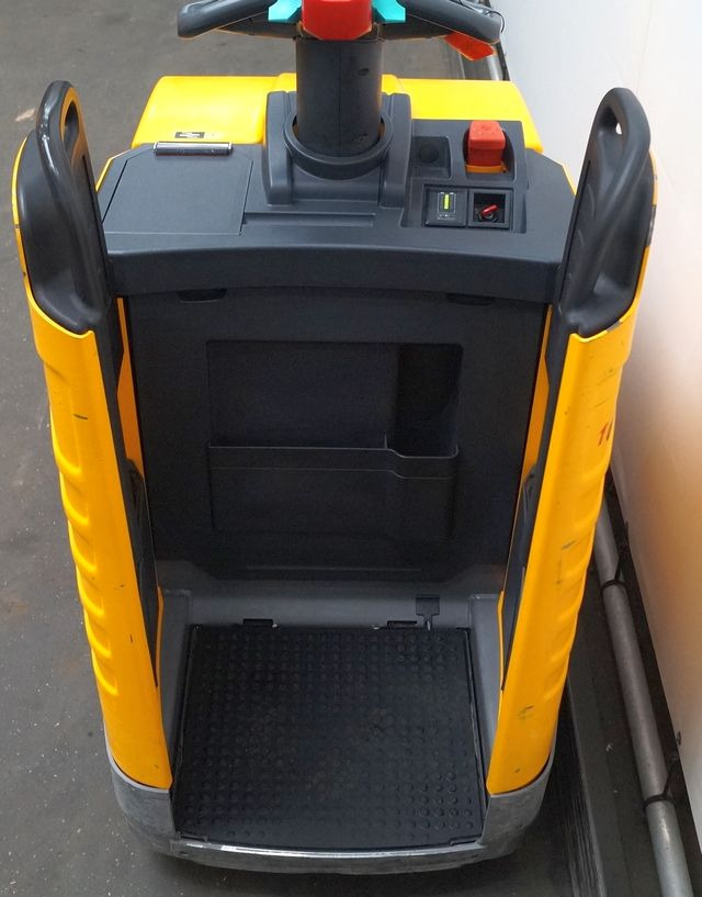 Jungheinrich ERE225 - Тележка: фото 3 Jungheinrich ERE225 - Тележка: фото 3