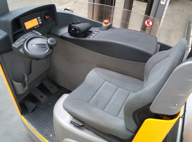 Jungheinrich ETV214 - Ричтрак: фото 3 Jungheinrich ETV214 - Ричтрак: фото 3