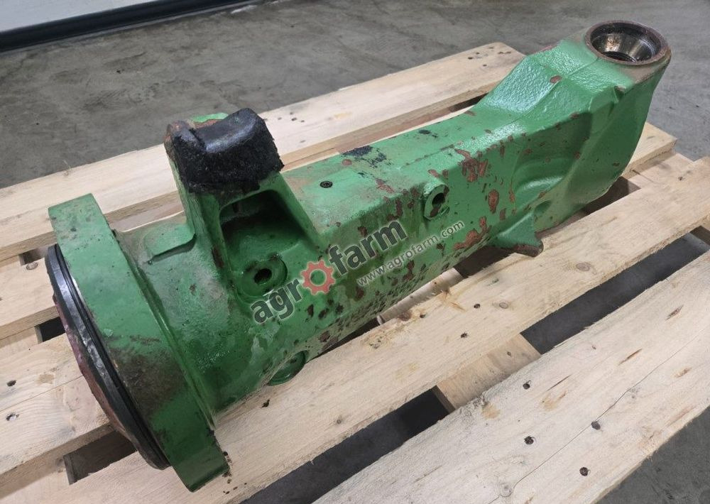 Obudowa mostu John Deere 6800, 6900, 6810, 6910 - Трансмиссия: фото 2 Obudowa mostu John Deere 6800, 6900, 6810, 6910 - Трансмиссия: фото 2