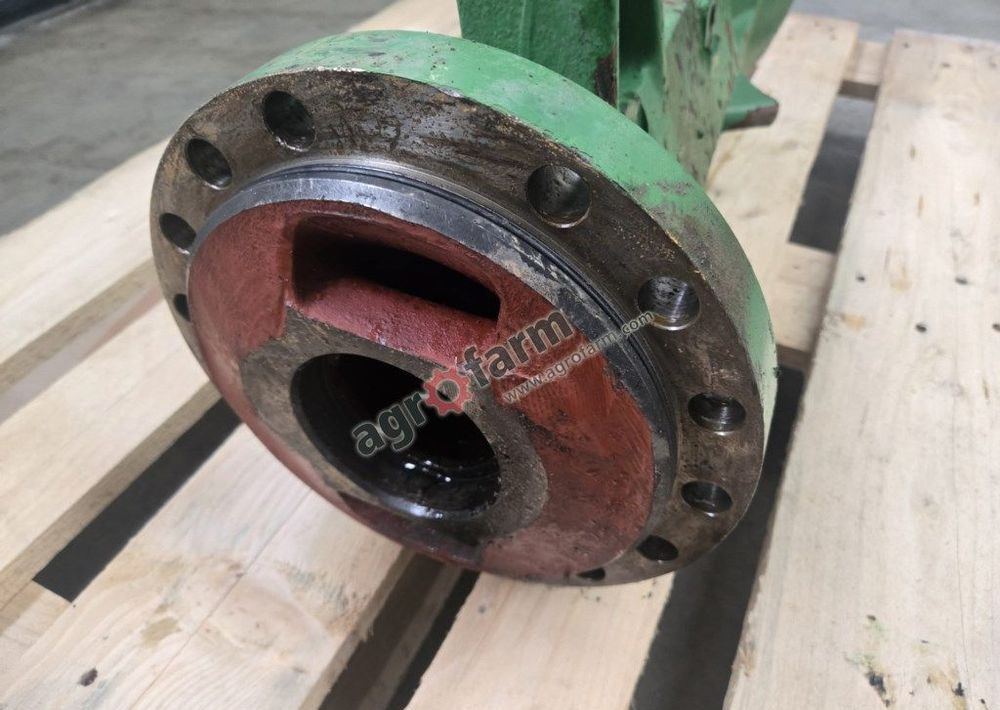 Obudowa mostu John Deere 6800, 6900, 6810, 6910 - Трансмиссия: фото 3 Obudowa mostu John Deere 6800, 6900, 6810, 6910 - Трансмиссия: фото 3