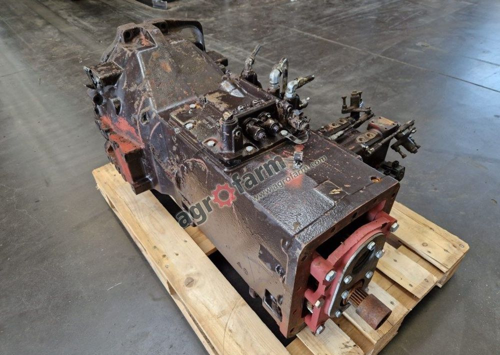 Skrzynia biegów New Holland M100 - Коробка передач: фото 3 Skrzynia biegów New Holland M100 - Коробка передач: фото 3