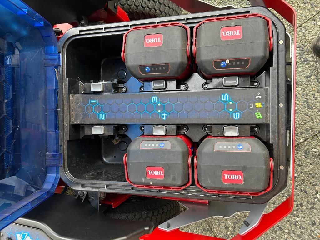 Toro eMR 4275  - Газонокосилка: фото 4 Toro eMR 4275  - Газонокосилка: фото 4