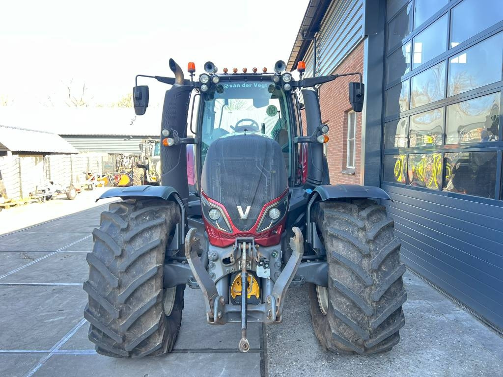 Valtra T 174 Versu - Трактор: фото 5 Valtra T 174 Versu - Трактор: фото 5