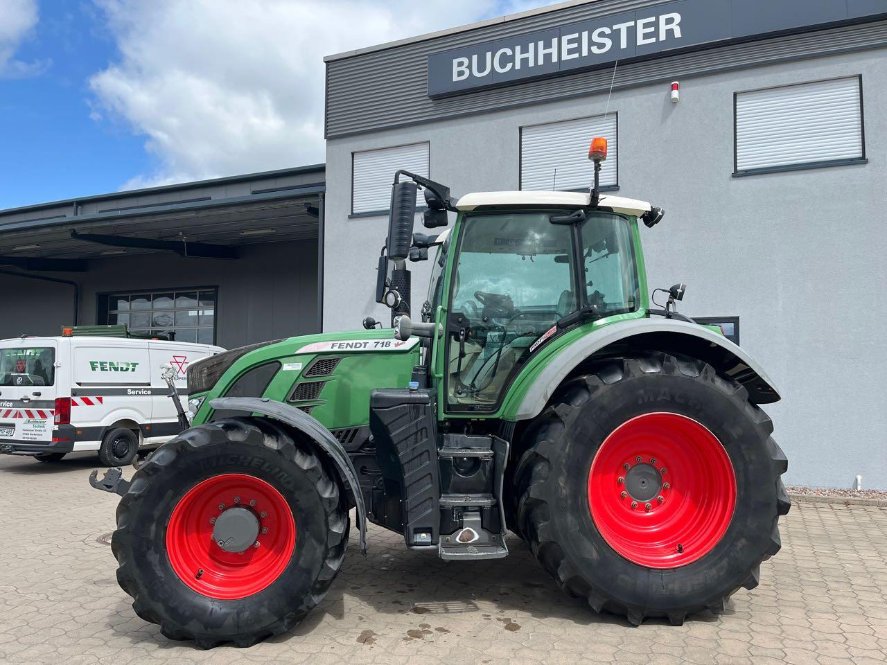 Fendt 718 Vario SCR - Трактор: фото 2 Fendt 718 Vario SCR - Трактор: фото 2