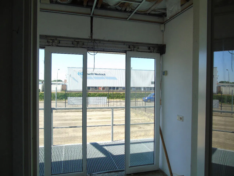 Оборудование для гаражей/ Мастерских Bosch 100M2 COMPLETE OFFICE UNIT, FOTOS BEFORE AND AFTER / 2OFFICE + TOILET + KITCHEN + KANTOOR: фото 16