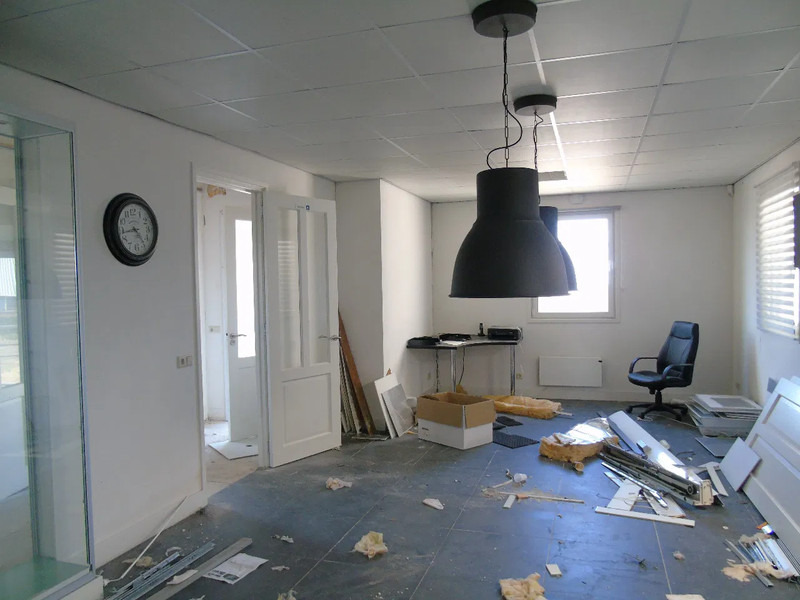 Оборудование для гаражей/ Мастерских Bosch 100M2 COMPLETE OFFICE UNIT, FOTOS BEFORE AND AFTER / 2OFFICE + TOILET + KITCHEN + KANTOOR: фото 15