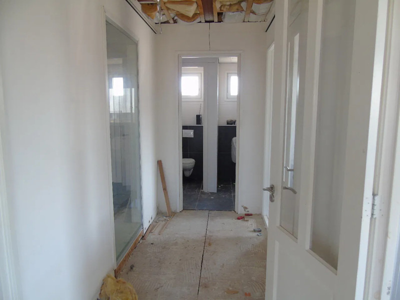 Оборудование для гаражей/ Мастерских Bosch 100M2 COMPLETE OFFICE UNIT, FOTOS BEFORE AND AFTER / 2OFFICE + TOILET + KITCHEN + KANTOOR: фото 9
