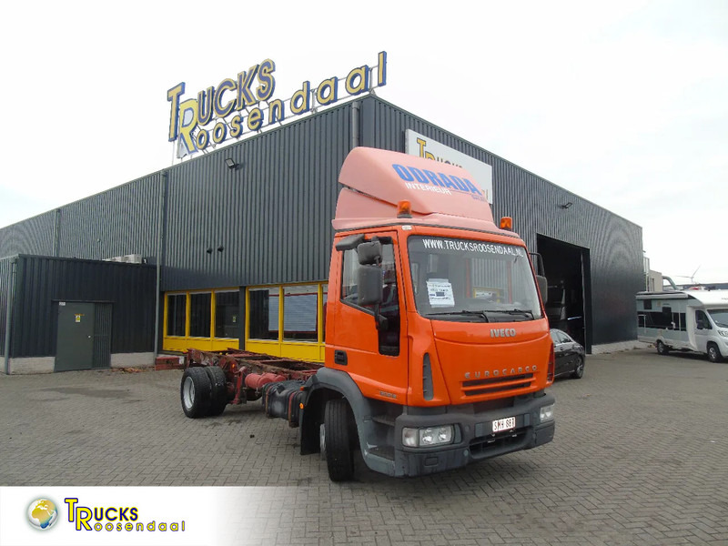 Iveco Eurocargo 120E18 + MANUAL - Грузовик-шасси: фото 1 Iveco Eurocargo 120E18 + MANUAL - Грузовик-шасси: фото 1