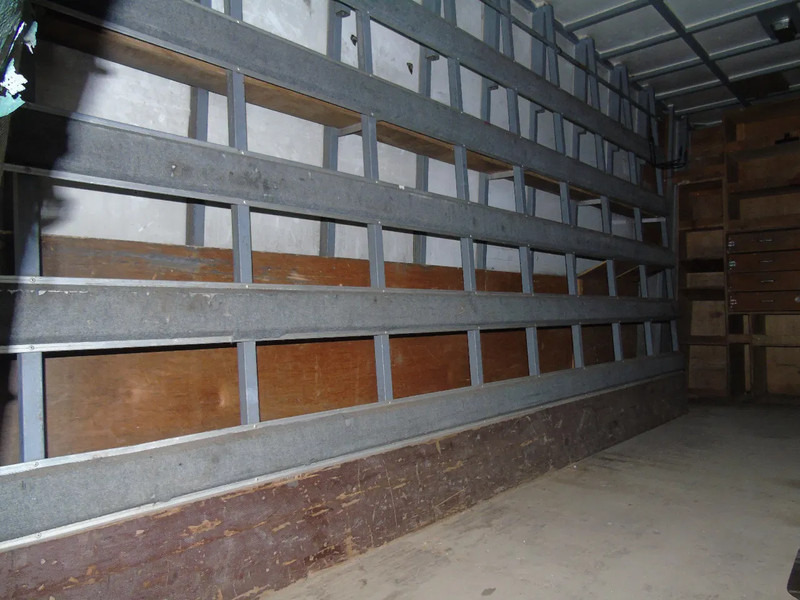 Грузовик с закрытым кузовом Iveco Eurocargo 75 E 180 GLASWAGEN: фото 13