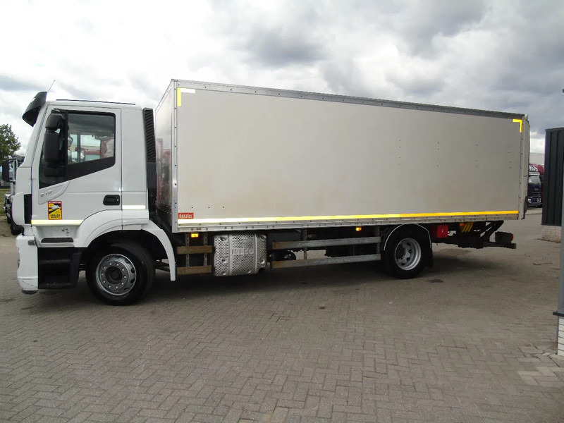 Iveco Stralis 310 + euro 6 + lift + 2x IN STOCK - Грузовик с закрытым кузовом: фото 3 Iveco Stralis 310 + euro 6 + lift + 2x IN STOCK - Грузовик с закрытым кузовом: фото 3