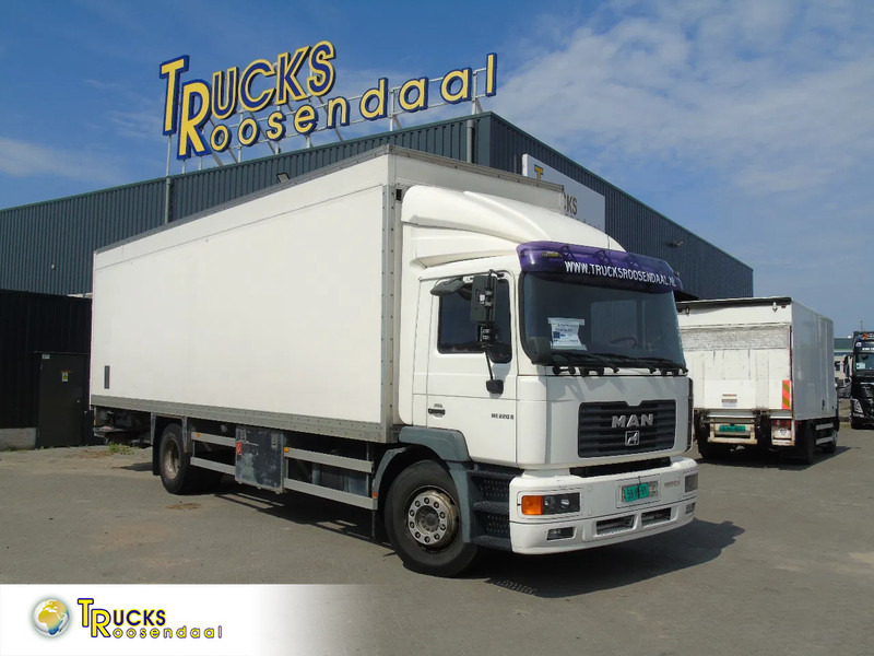 MAN L 220 + MANUAL + EURO 2 + DHOLLANDIA + 19T - Грузовик с закрытым кузовом: фото 1 MAN L 220 + MANUAL + EURO 2 + DHOLLANDIA + 19T - Грузовик с закрытым кузовом: фото 1
