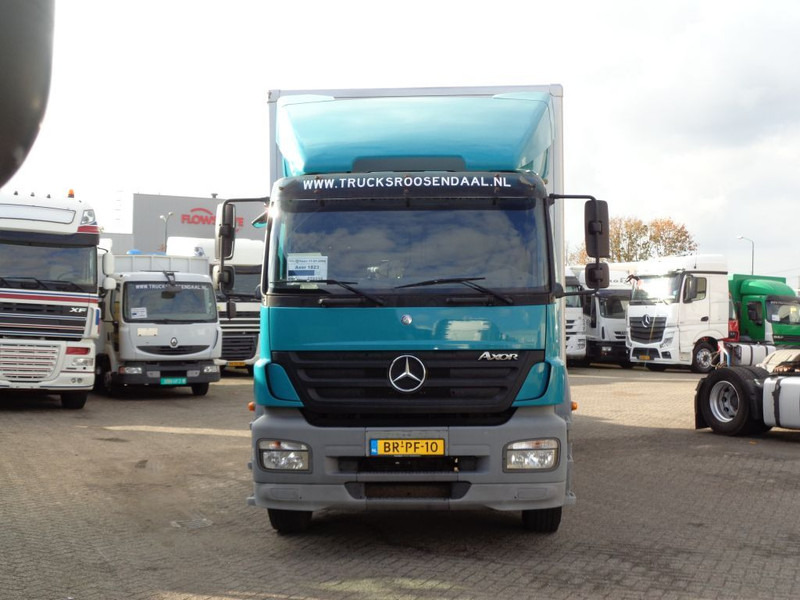 Mercedes-Benz AXOR 1823 + Dhollandia Lift - Грузовик с закрытым кузовом: фото 2 Mercedes-Benz AXOR 1823 + Dhollandia Lift - Грузовик с закрытым кузовом: фото 2