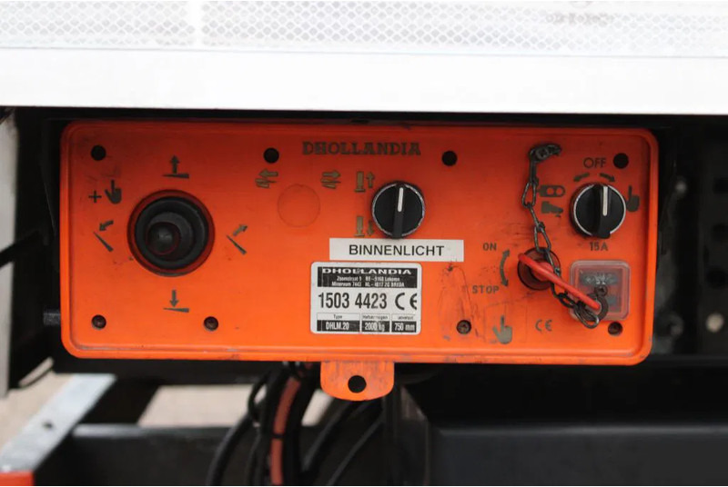 Грузовик с закрытым кузовом Mercedes-Benz Actros 1927 + EURO 6 + LIFT: фото 10 Грузовик с закрытым кузовом Mercedes-Benz Actros 1927 + EURO 6 + LIFT: фото 10