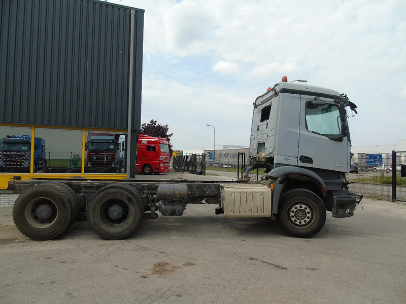 Mercedes-Benz Arocs 2640 + 6x4 + functional / engine good + EURO 6 + Drivabale - Грузовик-шасси: фото 5 Mercedes-Benz Arocs 2640 + 6x4 + functional / engine good + EURO 6 + Drivabale - Грузовик-шасси: фото 5