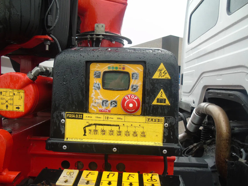 Автоманипулятор Mercedes-Benz Axor 1929 + FASSI F135 + REMOTE + EURO 5 + MANUAL: фото 16 Автоманипулятор Mercedes-Benz Axor 1929 + FASSI F135 + REMOTE + EURO 5 + MANUAL: фото 16