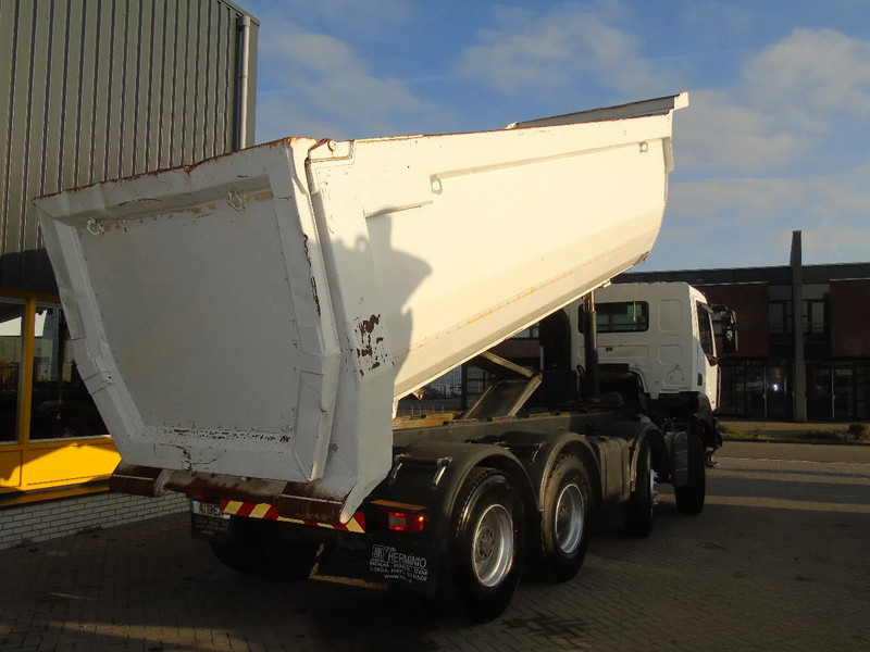 Renault Kerax 520DXI + MANUAL + SPRING + 8X4 - Самосвал: фото 3 Renault Kerax 520DXI + MANUAL + SPRING + 8X4 - Самосвал: фото 3