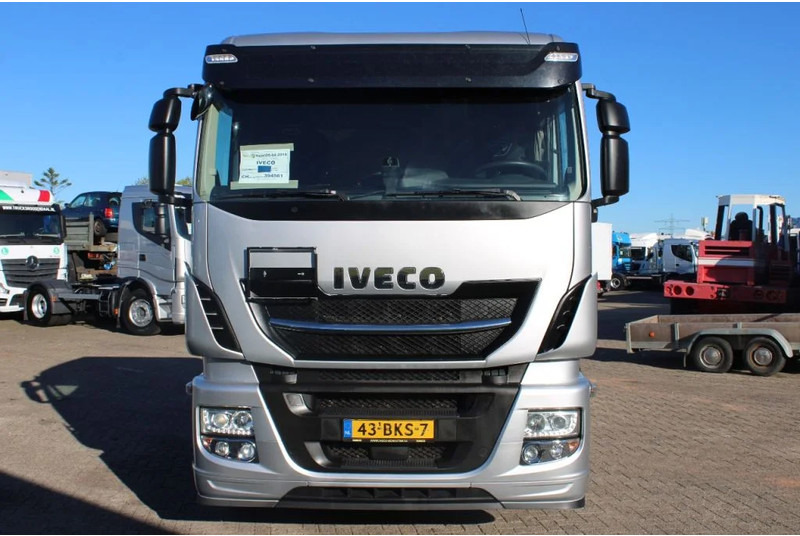 Iveco Stralis 460 + Euro 6+ADR +9 TONS VOORAS - Тягач: фото 2 Iveco Stralis 460 + Euro 6+ADR +9 TONS VOORAS - Тягач: фото 2