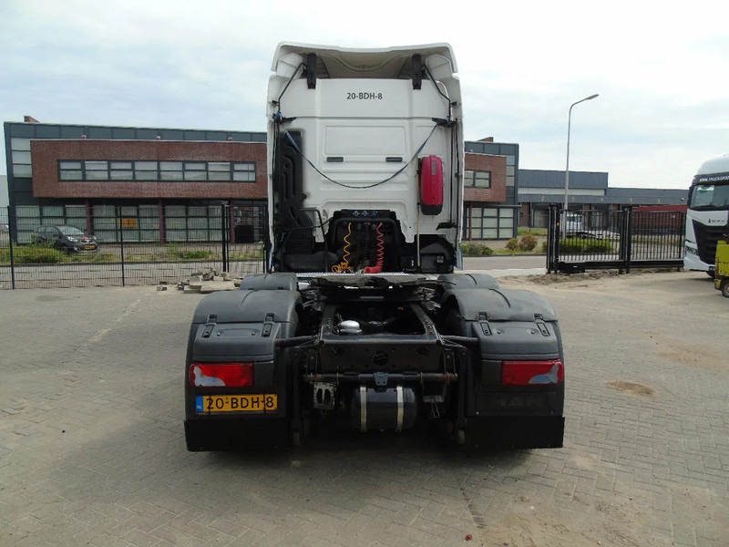 MAN TGX 18.440 + EURO 6 + 6X2 - Тягач: фото 5 MAN TGX 18.440 + EURO 6 + 6X2 - Тягач: фото 5